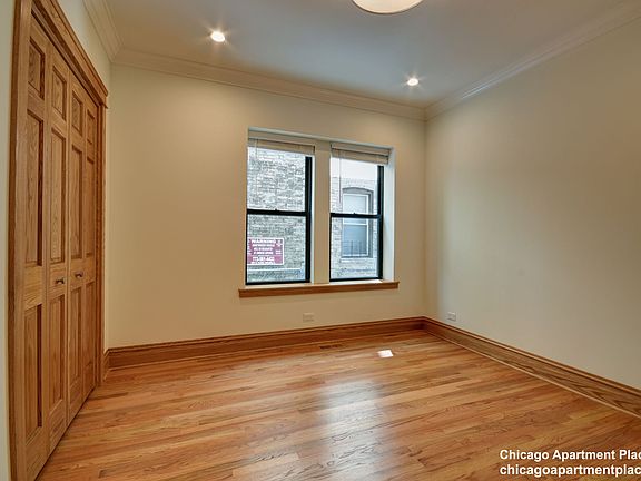5th image of 3715 N Fremont St #1