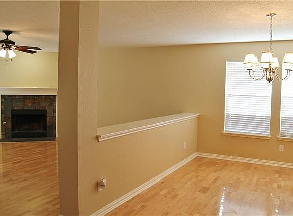 4th image of 412 Magnolia Dr
