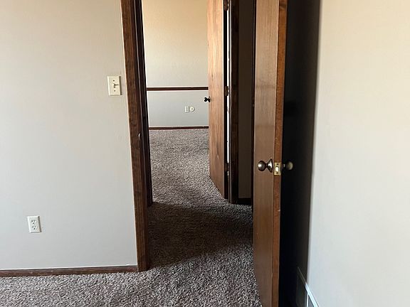 4th image of 55 Plus Senior 4715 S Shrank Dr