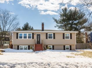 15 Cleveland Cir, South Portland, ME 04106