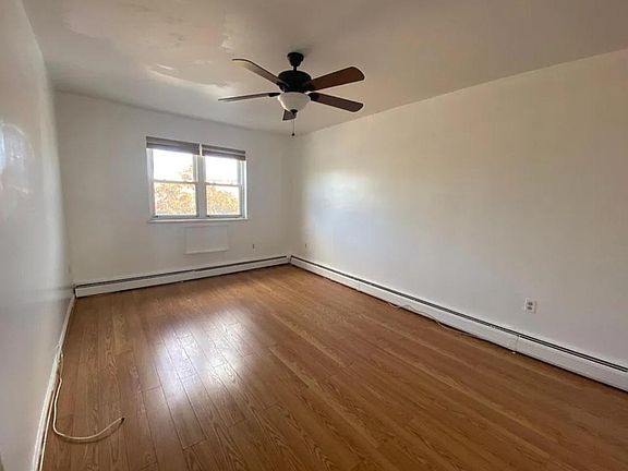 5th image of 869 Calhoun Ave #3