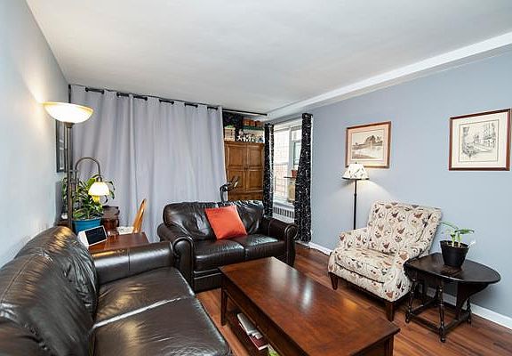 2nd image of 14021 84th Dr #502