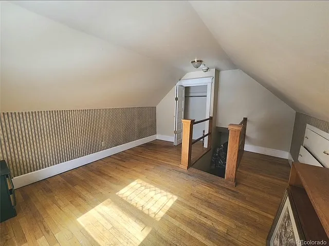412 Woodward St — Photo 13