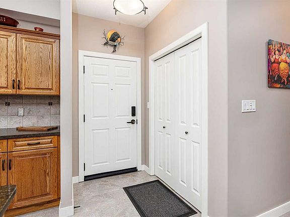 5th image of 5213 S 61st St #109