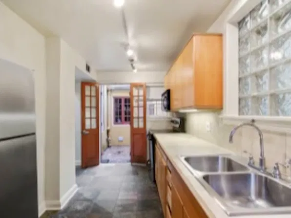 819 Barracks St, New Orleans, LA