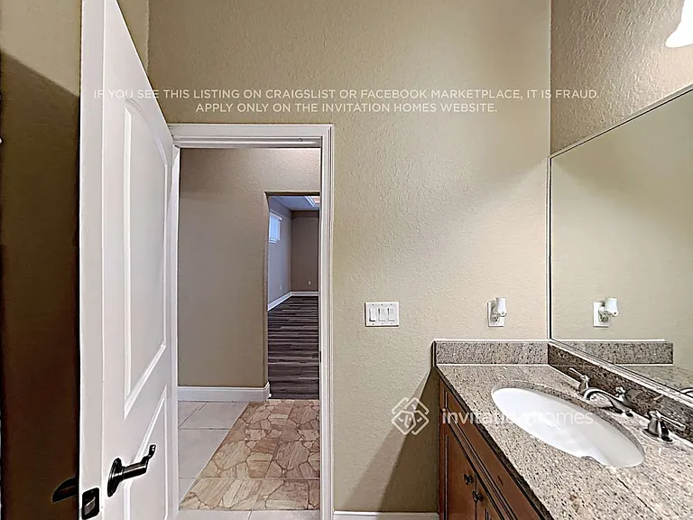 1075 Reflections Lake Loop — Photo 14