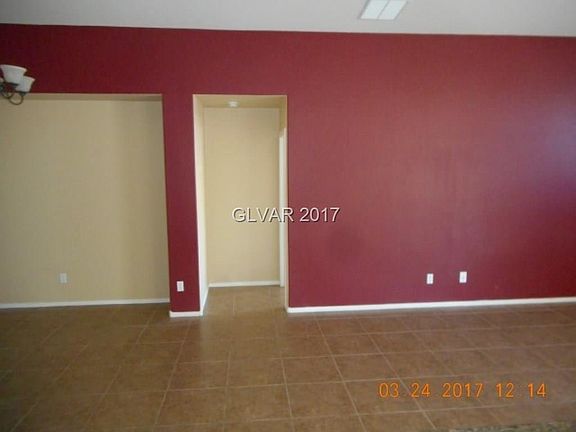 4th image of 5908 Felicia Ct