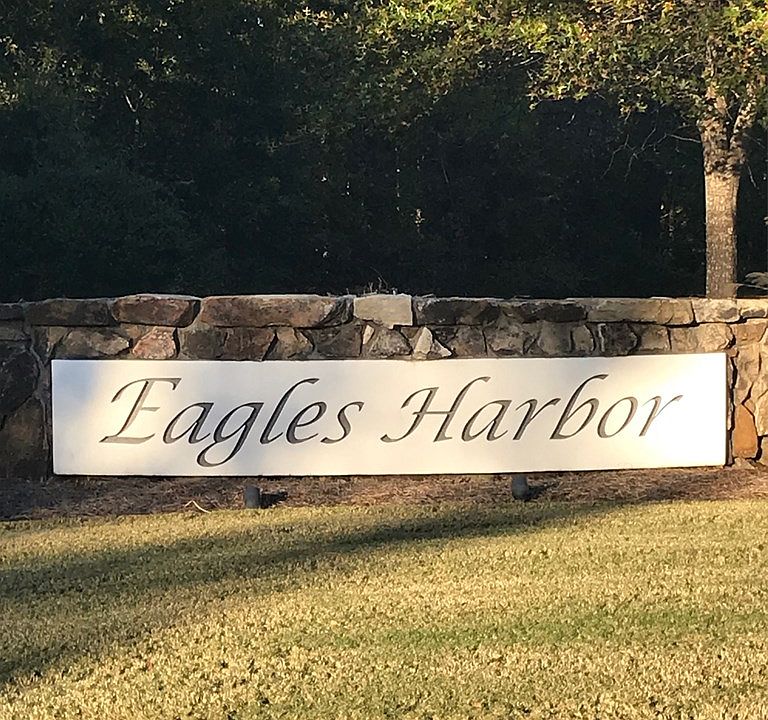 2nd image of 978 Eagles Harbor Dr