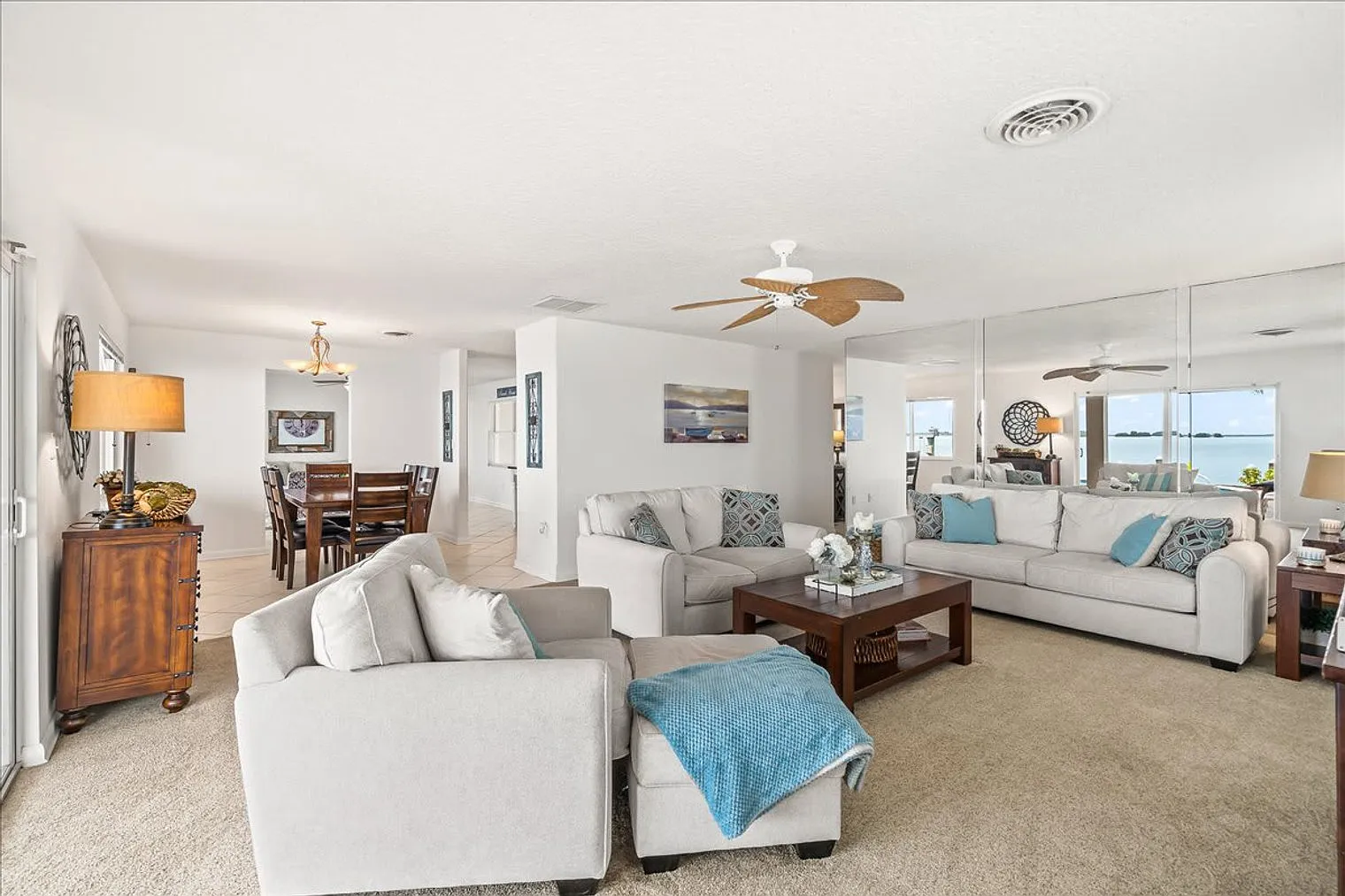 4 bed, 2.0 bath, 2163 sqft, $15,138 — Photo 2