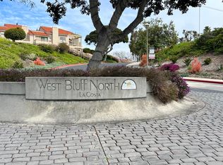 1914 Swallow Ln, Carlsbad, CA 92009