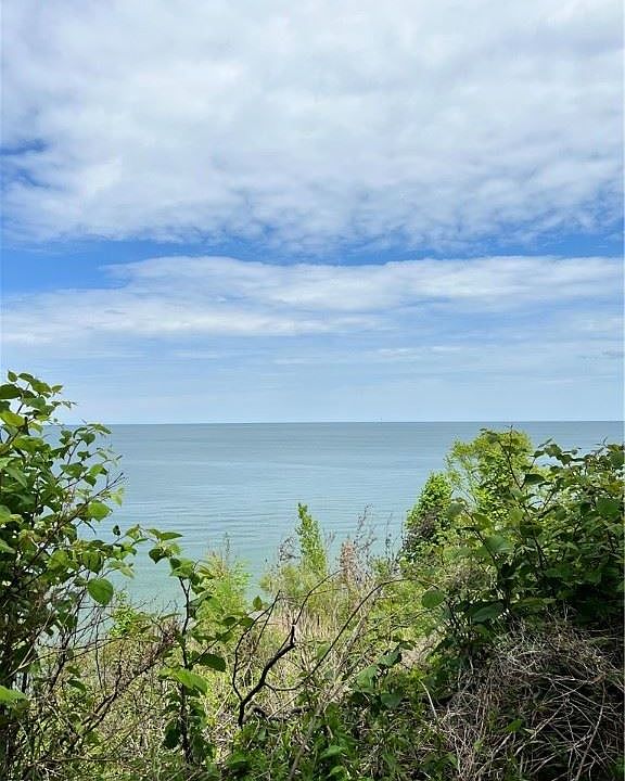 27 Burrington Hts, Conneaut, OH 44030 Zillow