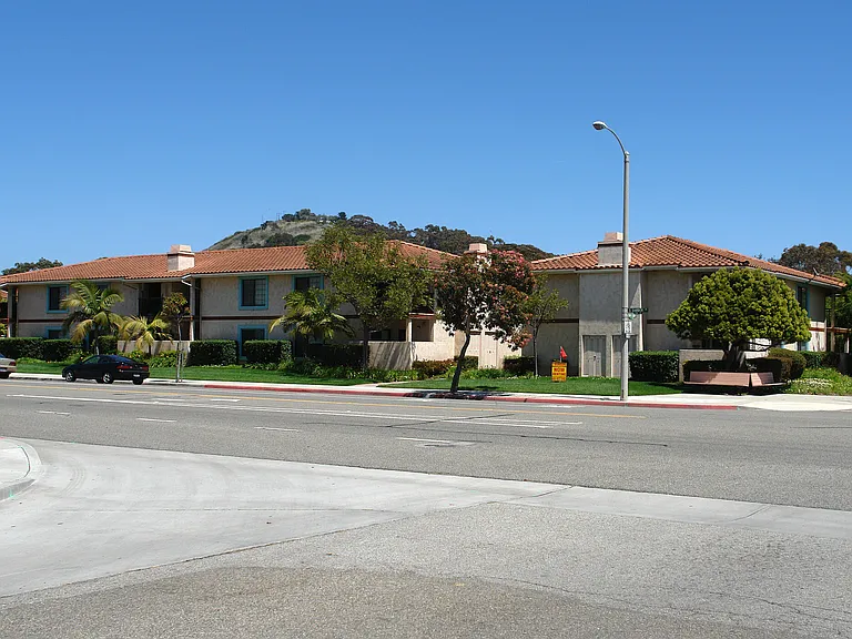 Garden Estates — Photo 9