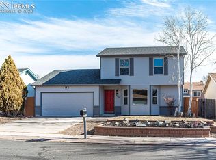 2065 Grosbear Ln, Colorado Springs, CO 80916