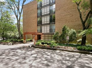 5800 Oakwood Dr UNIT 4D, Lisle, IL 60532