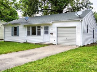 726 Bobby Ave, Macomb, IL 61455