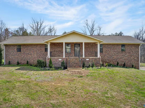 2335 Warrior Valley Rd, Altoona, AL 35952