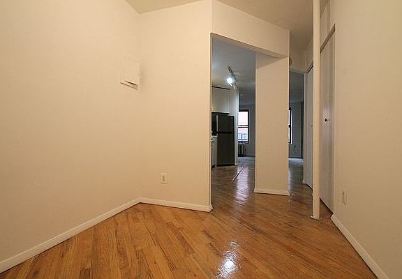 5th image of 214 E 88th St APT 3D