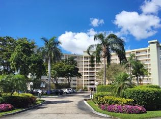 3090 N Course Dr APT 303, Pompano Beach, FL 33069