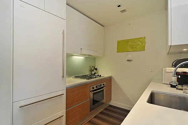 Sold by Corcoran | media 25