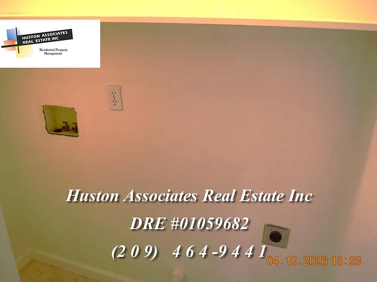 3915 Bridlewood Cir — Photo 16