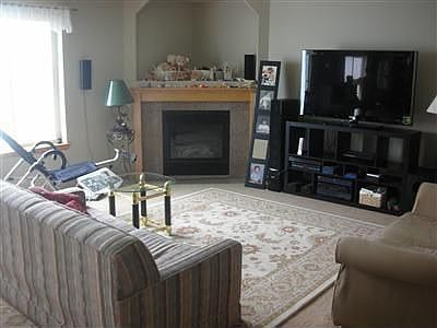 2nd image of 6607 SE 2nd Pl