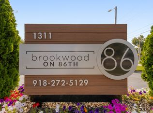 Brookwood on 86th - Receive a $300 Visa Gift Card When You Lease a 2 Bedroom in May!, Owasso, OK 74055