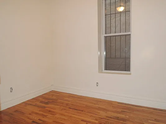 Rented by Bohemia Realty Group | media 37