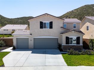 32169 Rambling Ct, Winchester, CA 92596