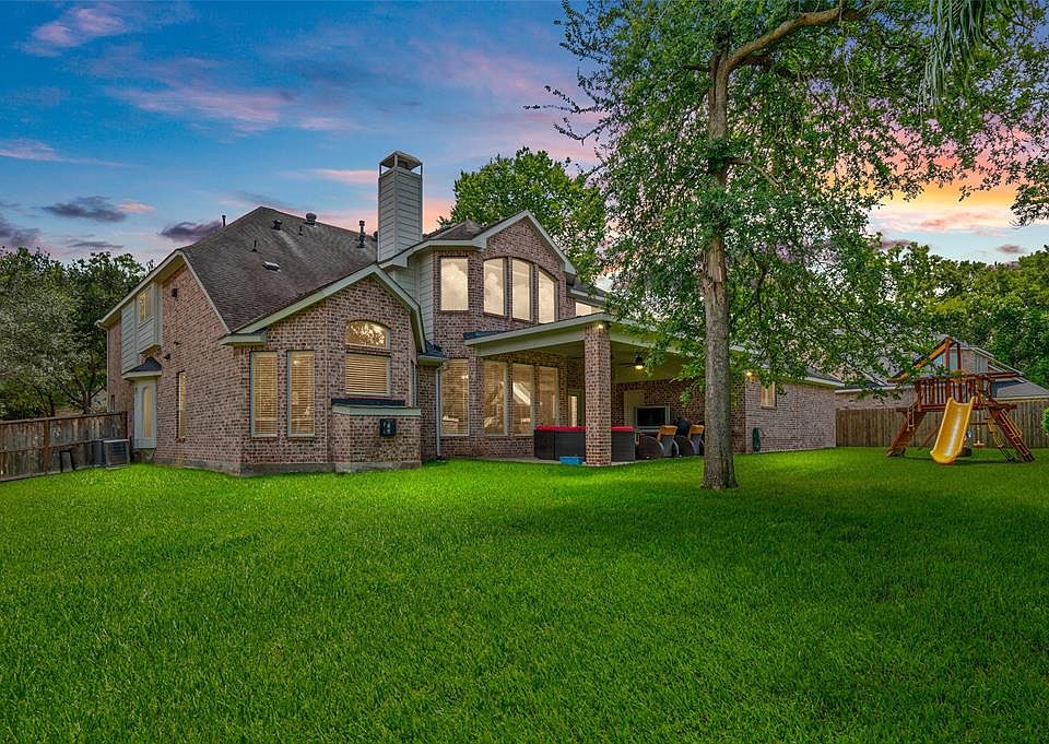 1st image of 9602 Blue Spruce Ct