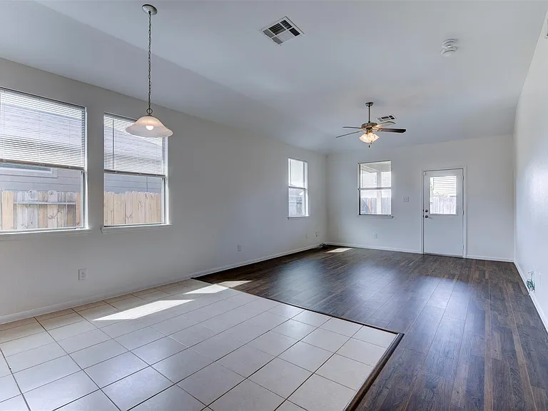 12822 Pine Meadows St — Photo 7