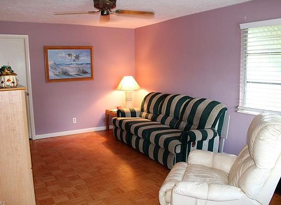 5th image of 4223 Ellen Ave