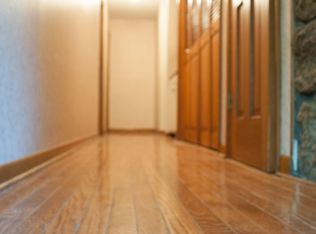 2641 E Meadowmere St, Springfield, MO 65804