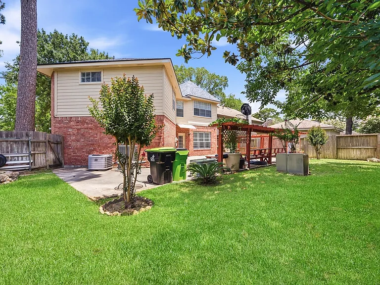 531 W North Hill Dr — Photo 42