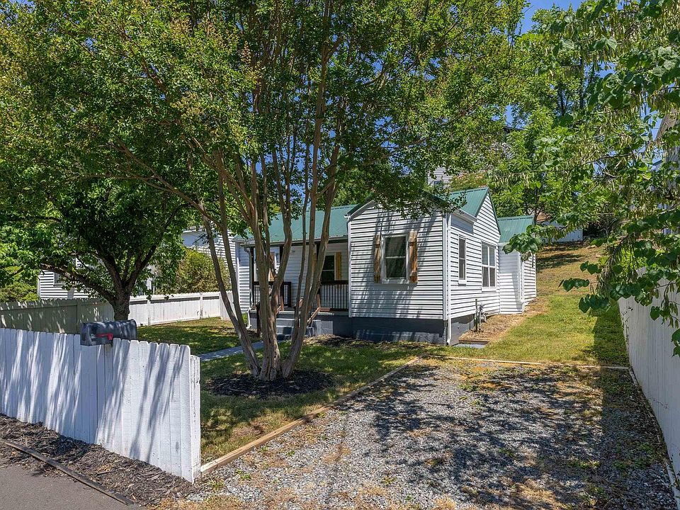 1st image of 419 Quarry Rd