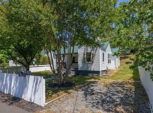 419 Quarry Rd, Charlottesville, VA 22902