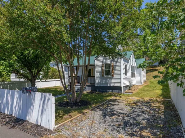 419 Quarry Rd, Charlottesville, VA 22902