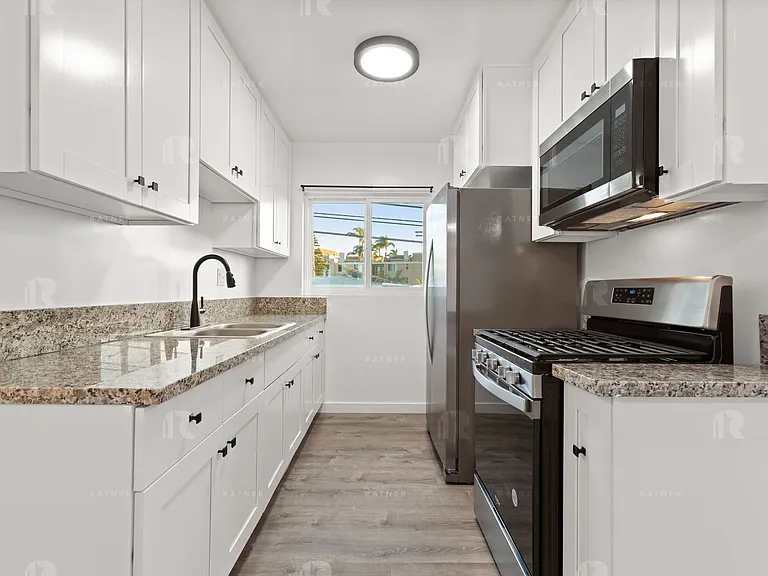 (Sr/Eu/Yo:B) 3280 Provon Lane — Photo 5