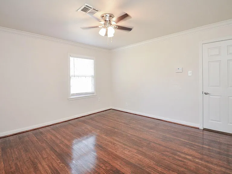 3914 Daphne St — Photo 5