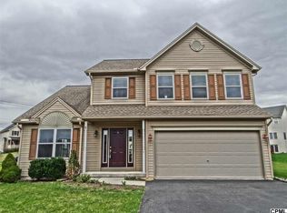 8 Kingsbridge Cir, Carlisle, PA 17013