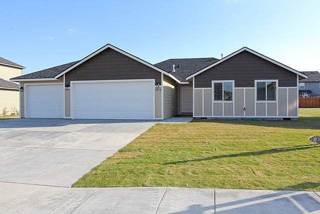 1st image of 4914 Bilbao Dr