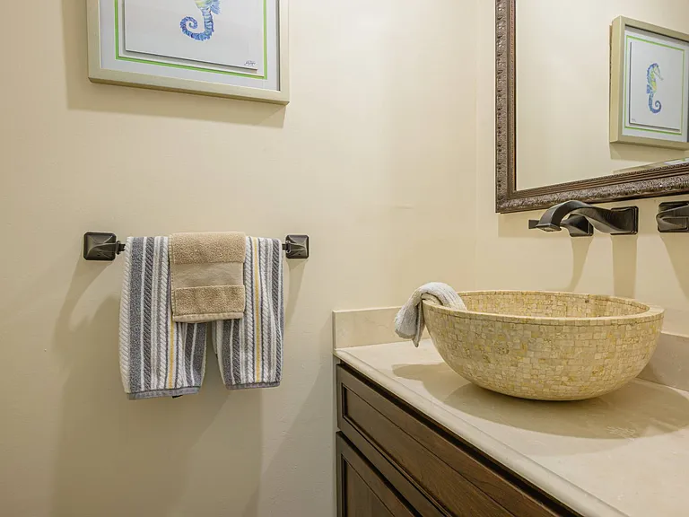 50 Hubbard Ln #37 — Photo 8