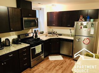 3804 W Diversey Ave #G, Chicago, IL 60647