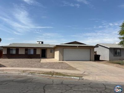 1940 Smoketree Dr, El Centro, CA, 92243