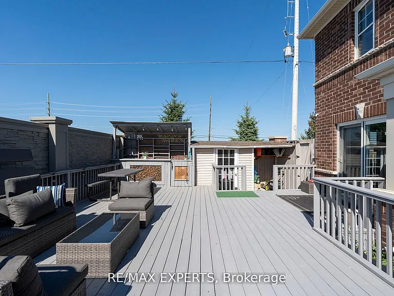56 Donlamont Cir — Photo 35