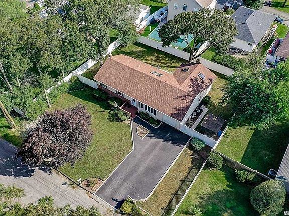 2nd image of 28 Highland Ave