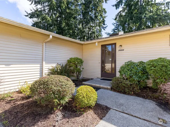 24930 11th Avenue S, Des Moines, WA 98198