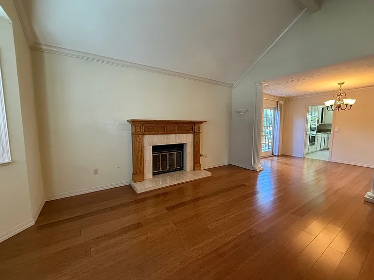 4973 Monaco Dr — Photo 12