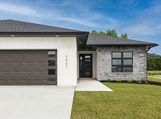 3001 Red Clover St, Holmen, WI 54636