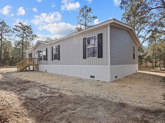 2nd image of 610 NE 134th Ct