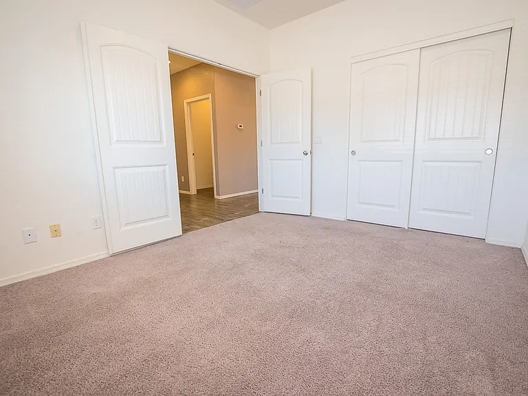4223 Rocky Mountain Way — Photo 6